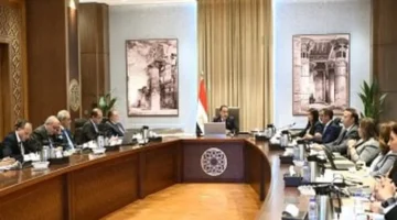 تطور جديد.. رئيس الوزراء يوجه بمتابعة دقيقة لإجراءات تنفيذ برنامج الإصلاح الاقتصادي 1